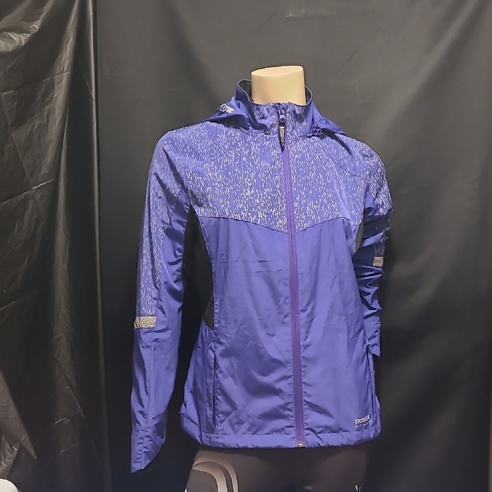 Women's RUNNING ROOM Fit Wear Purple Jacket SIZE MED